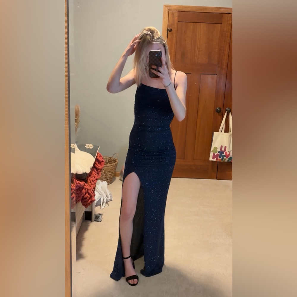 Windsor Midnight Blue Spaghetti Strap Square Neck Prom Dress